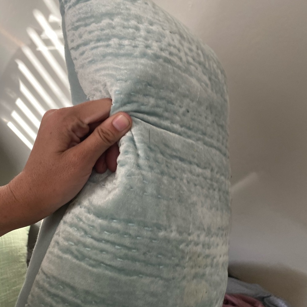 Throw Pillows